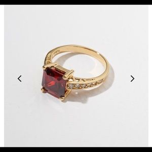 Vannessa Mooney Ring